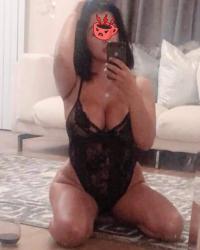 Zeytinburnu Escort Bayan Esrayla Cazibeli Ve Tutkulu Zevkler